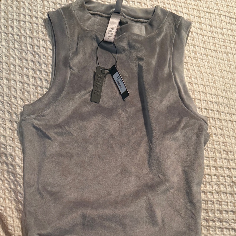Skims Gray Sleeveless Top